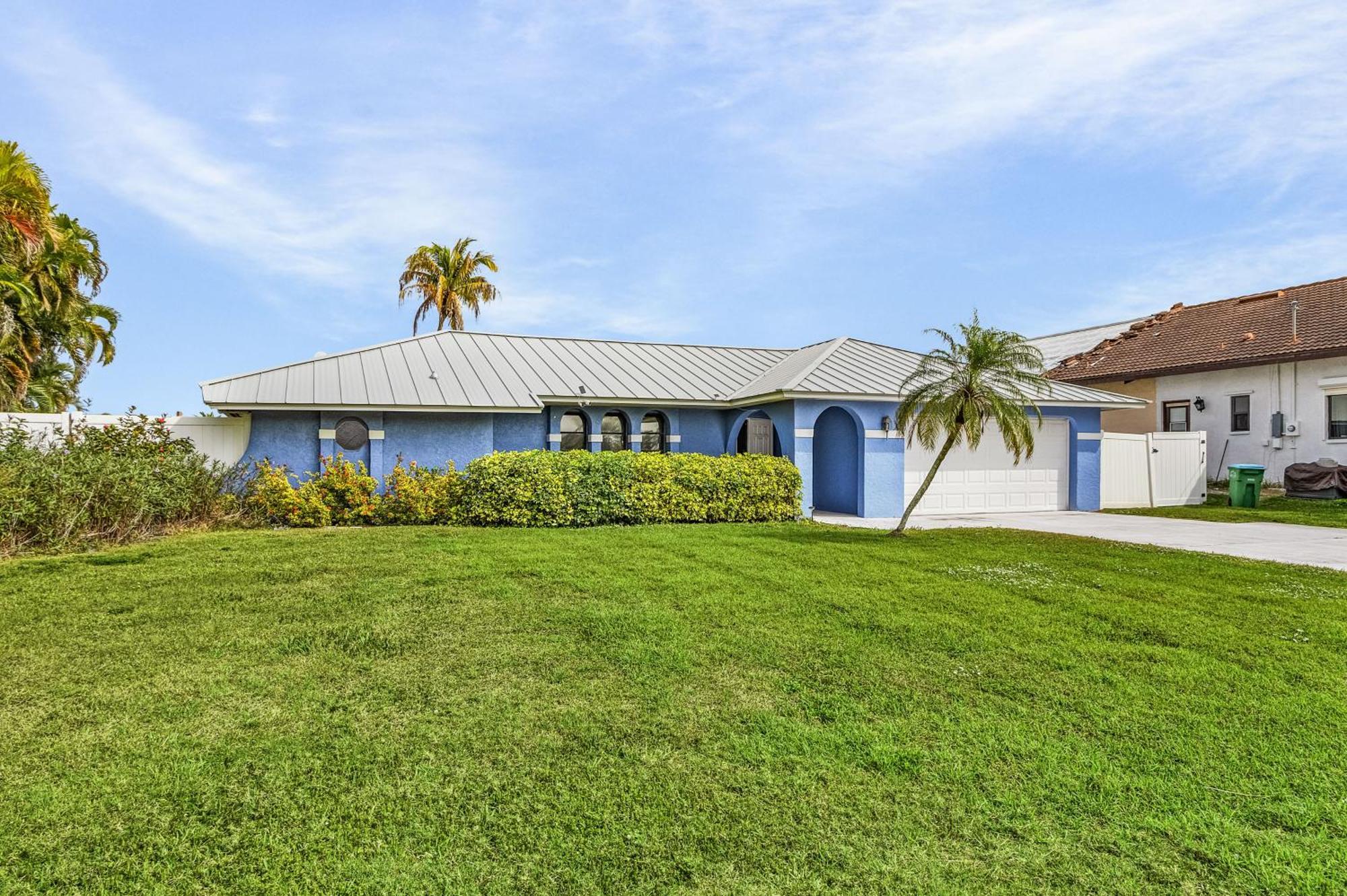 Canal-Front Oasis With Dock And Kayaks In Cape Coral! Zewnętrze zdjęcie