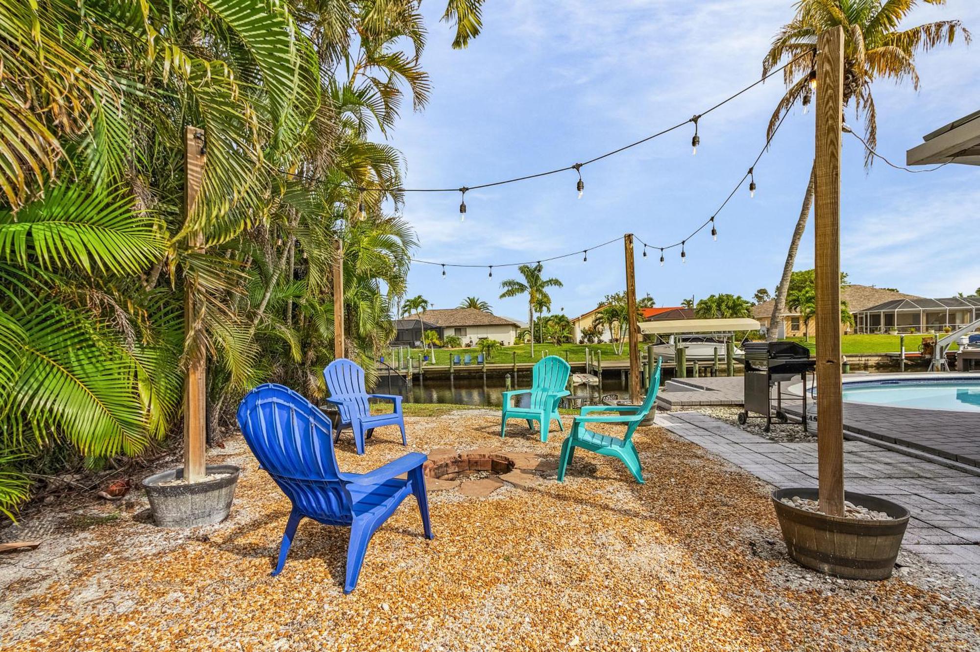 Canal-Front Oasis With Dock And Kayaks In Cape Coral! Zewnętrze zdjęcie